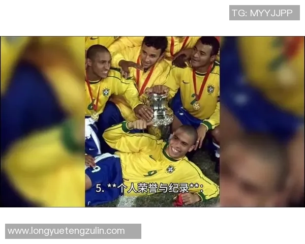 足球世界传奇：100位影响力球星的精彩篇章与辉煌时刻